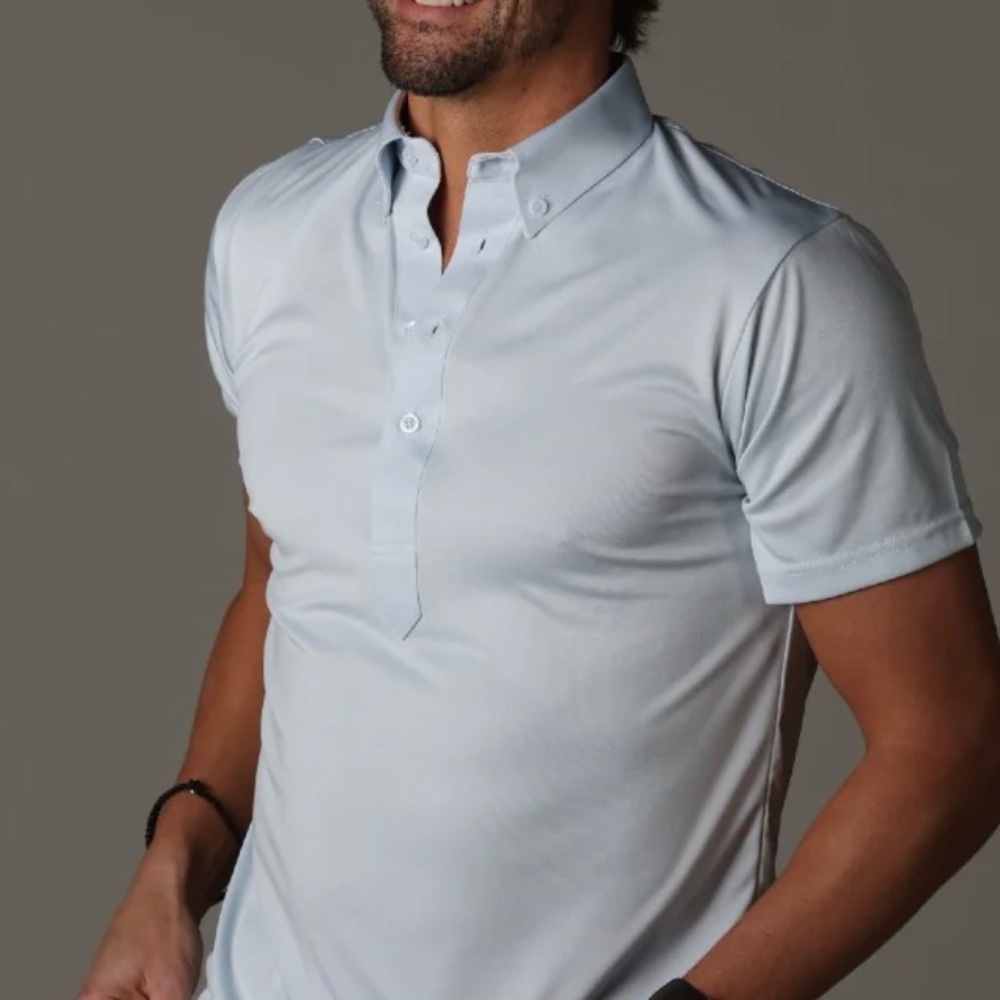 NWT Collars & Co. Light Blue Oxford Button Down Collar Polo in Size Medium